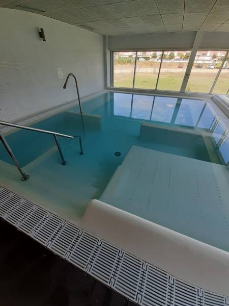 Jacuzzi SPA en béton ciré